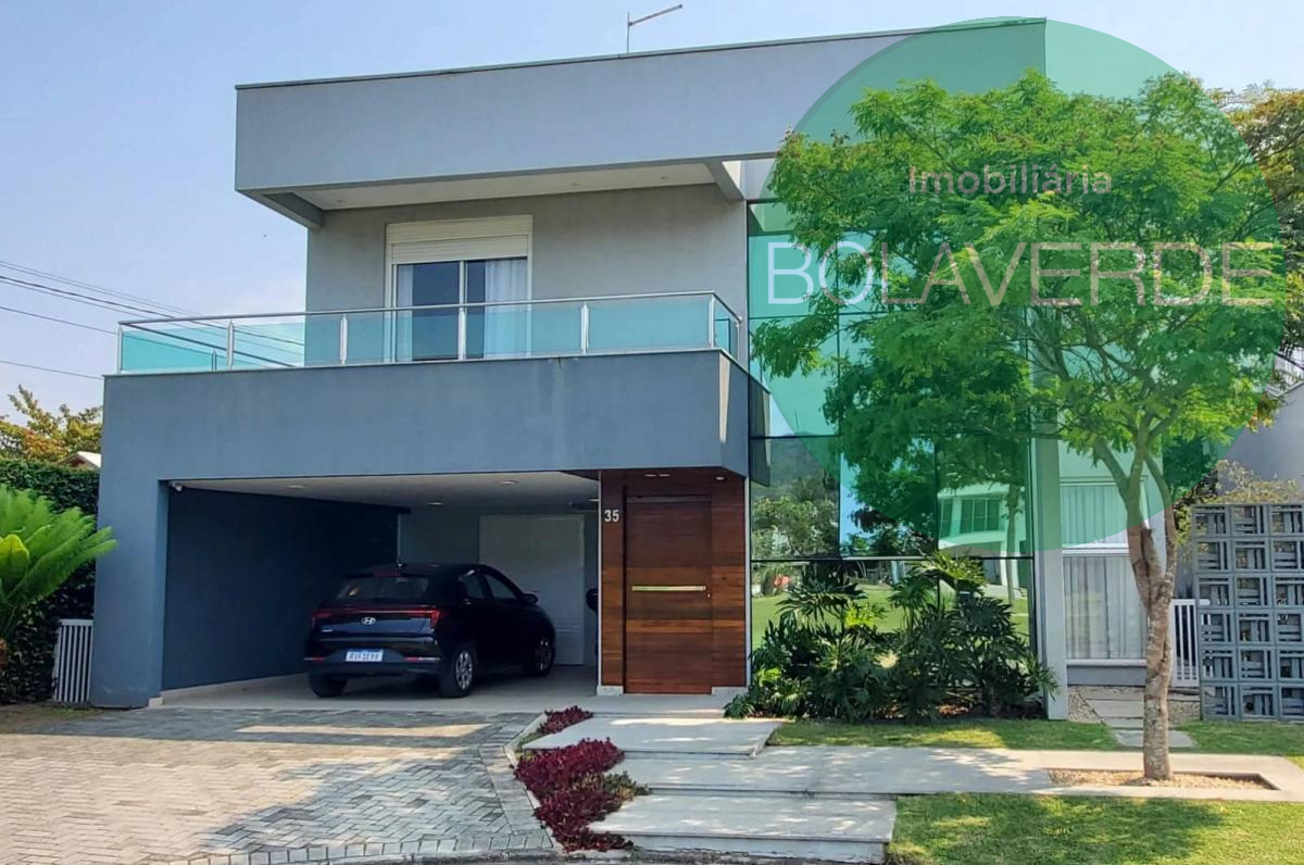 Casa de condomínio à venda com 3 quartos, 237m² - Barra,Balneário Camboriú
