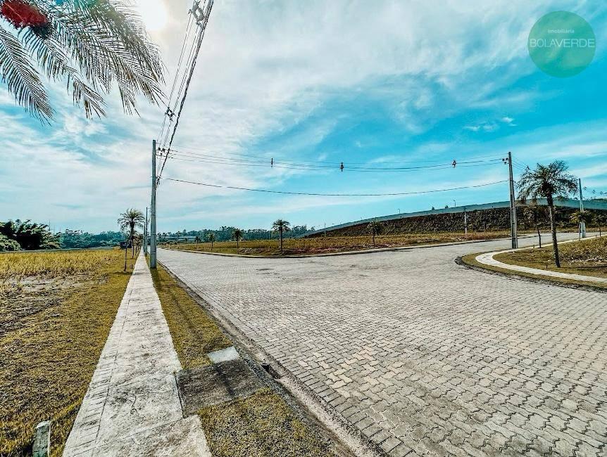 Lote/Terreno à venda, 685,06m² - Bateas,Brusque