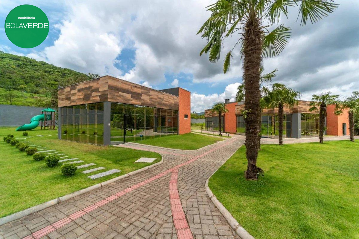 Lote/Terreno à venda, 1046,91m² - Rio do Meio,Camboriú