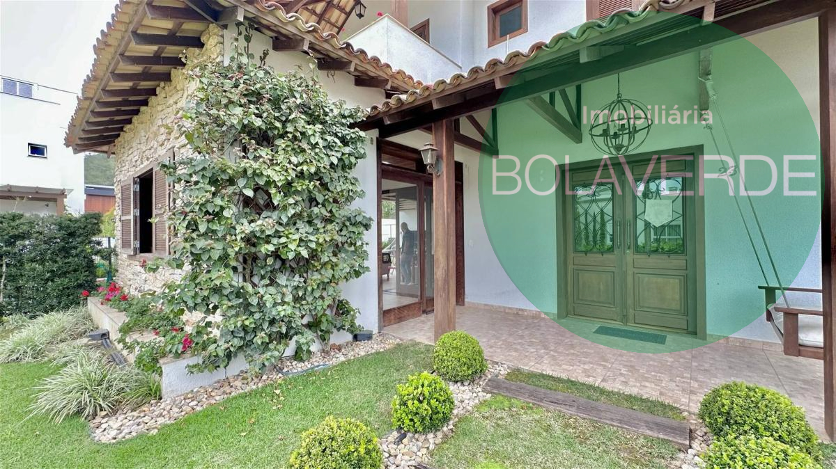 Casa de condomínio à venda com 4 quartos, 376,66m² - ARIRIBA,Itajaí