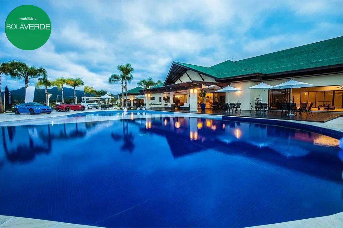 Casa de condomínio à venda com 4 quartos, 370m² - Centro,Camboriú