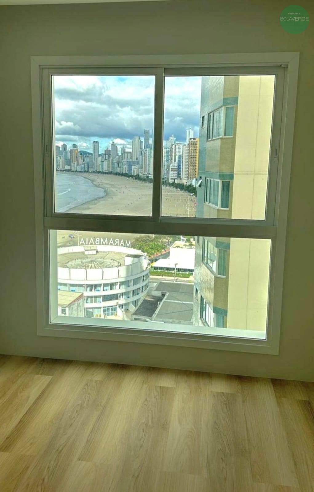Apartamento à venda com 4 quartos, 51m² - Pioneiros,Balneário Camboriú